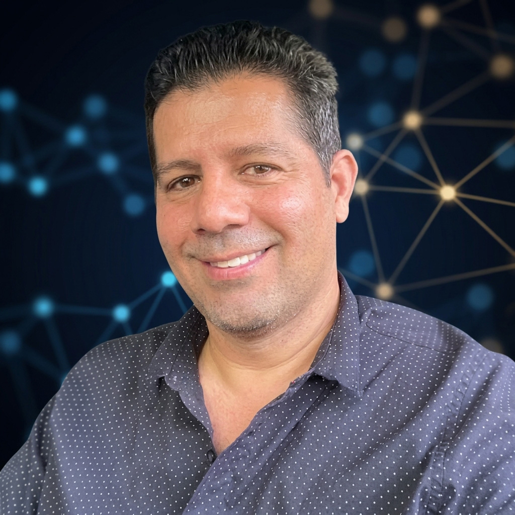 Santiago Buraye — Bilingual Executive Director